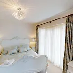 Silversands House - The Bay Filey, Sleeps 8-10, 2 Dogs Welcome *
