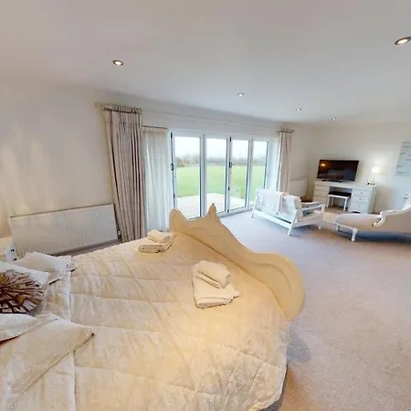 Casa vacanze Silversands House - The Bay Filey, Sleeps 8-10, 2 Dogs Welcome *