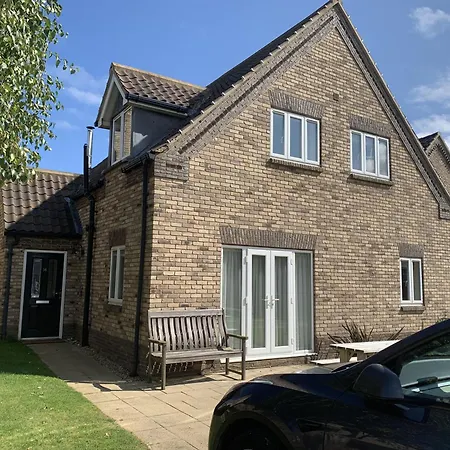 Silversands House - The Bay Filey, Sleeps 8-10, 2 Dogs Welcome Casa vacanze *